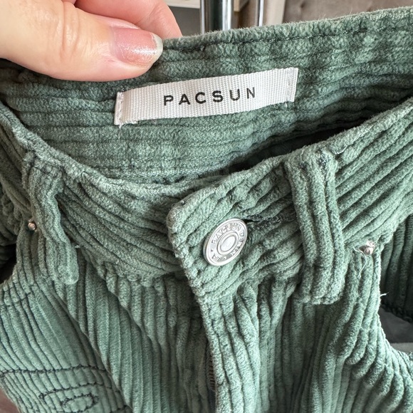 Pacsun Green Corduroy Embroidered Boyfriend Jeans Size 23 - Picture 5 of 14